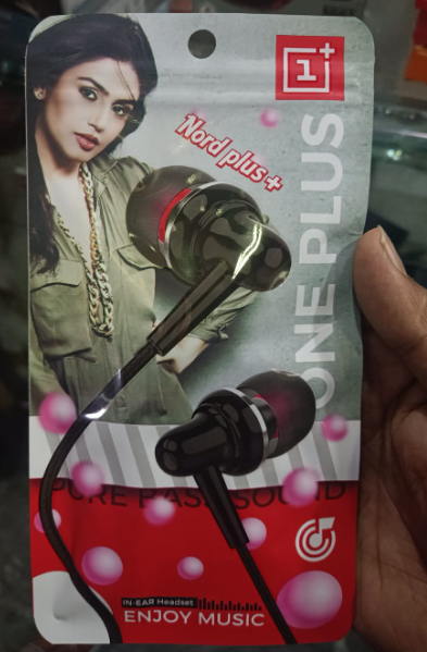 one plus magnetic wired earphone #978